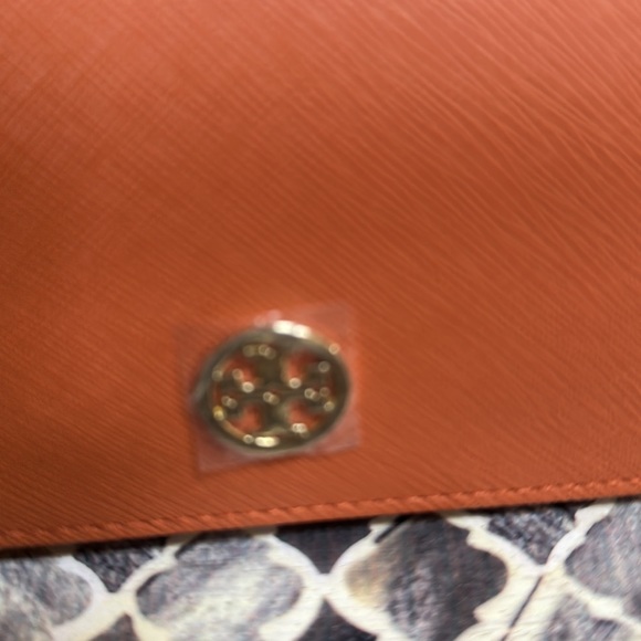 Tory Burch brand new sunglasses case orange plastic still on logo - Picture 2 of 6